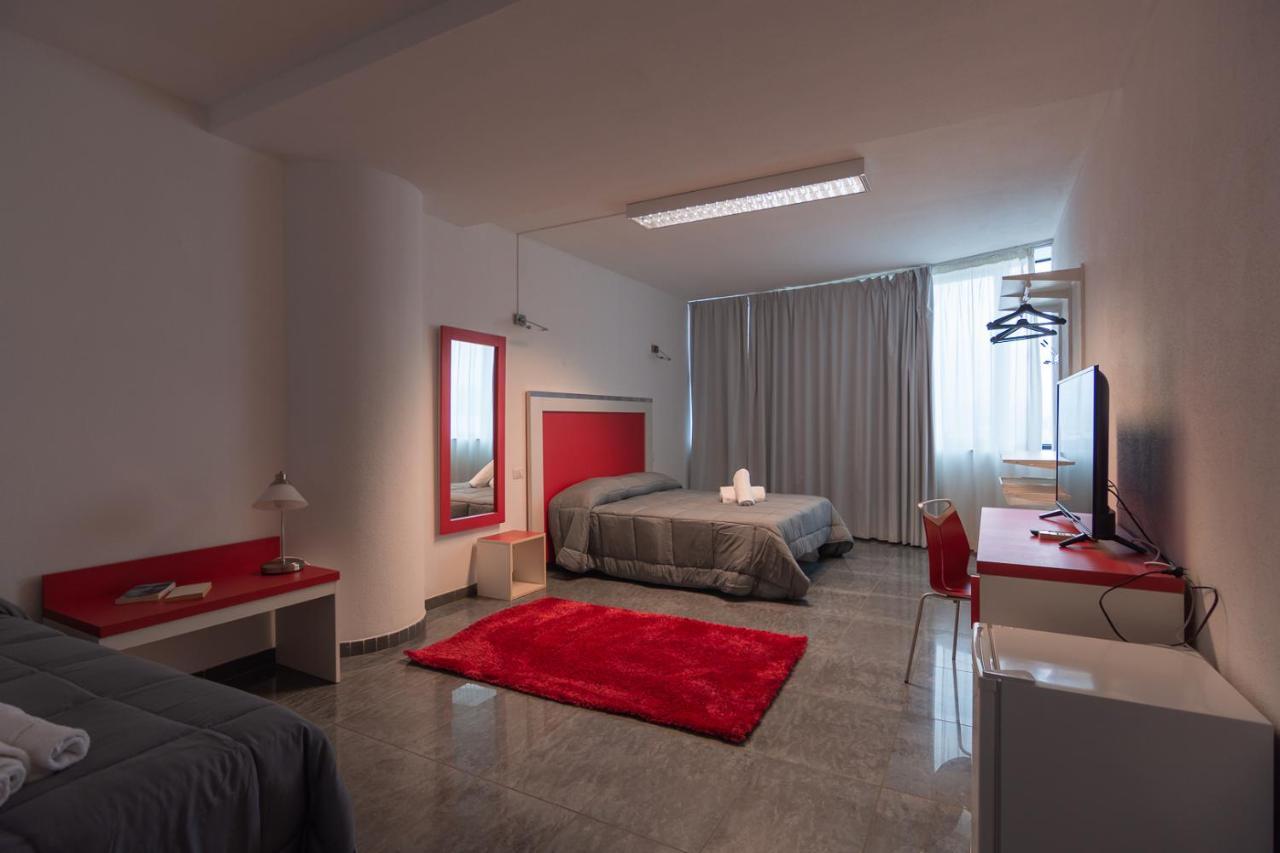 Delta Rooms Olbia Kültér fotó