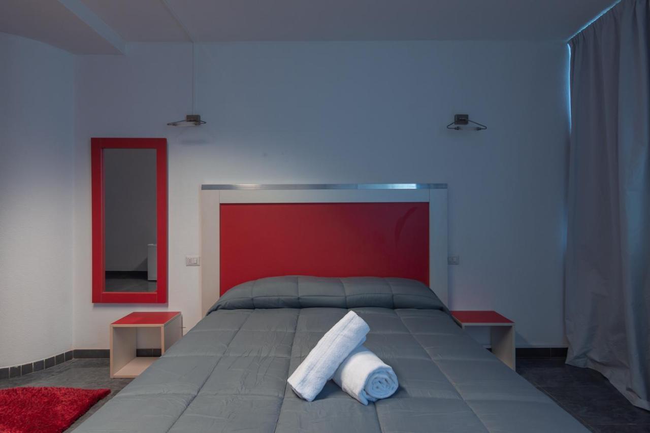 Delta Rooms Olbia Kültér fotó