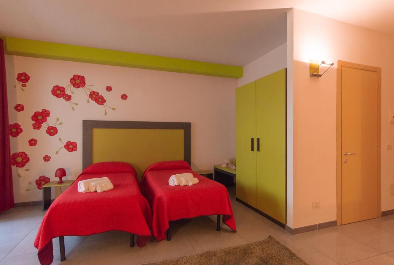 Delta Rooms Olbia Kültér fotó