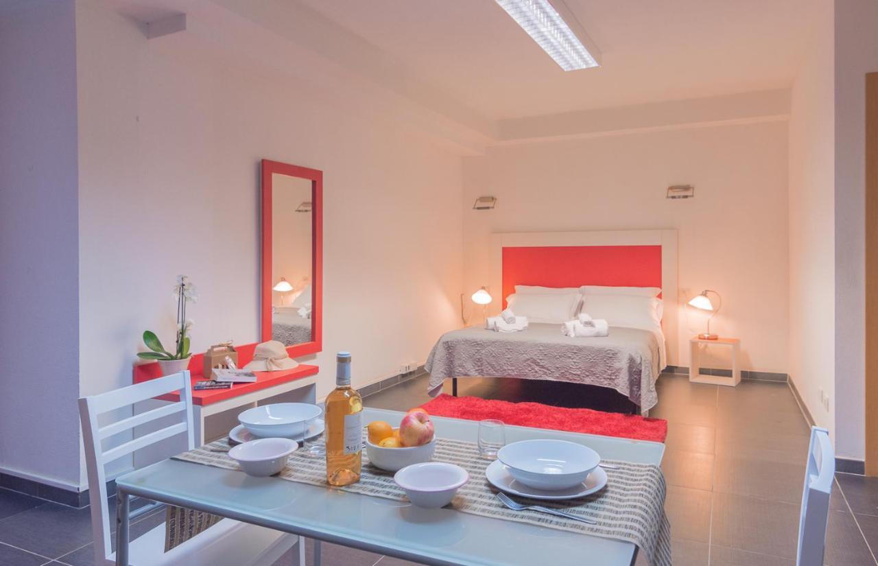 Delta Rooms Olbia Kültér fotó
